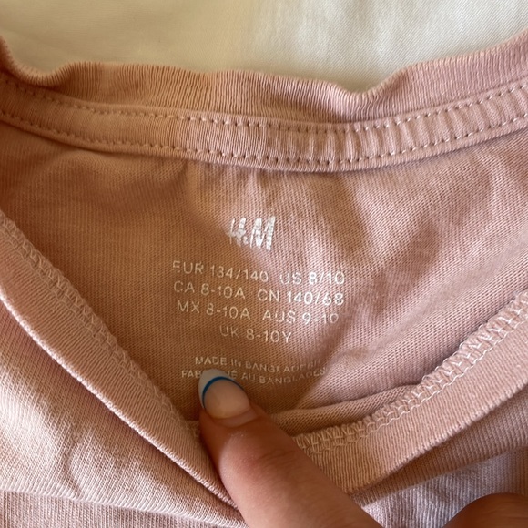 H&M 8/10 or xxs sporty t shirt - Picture 3 of 3